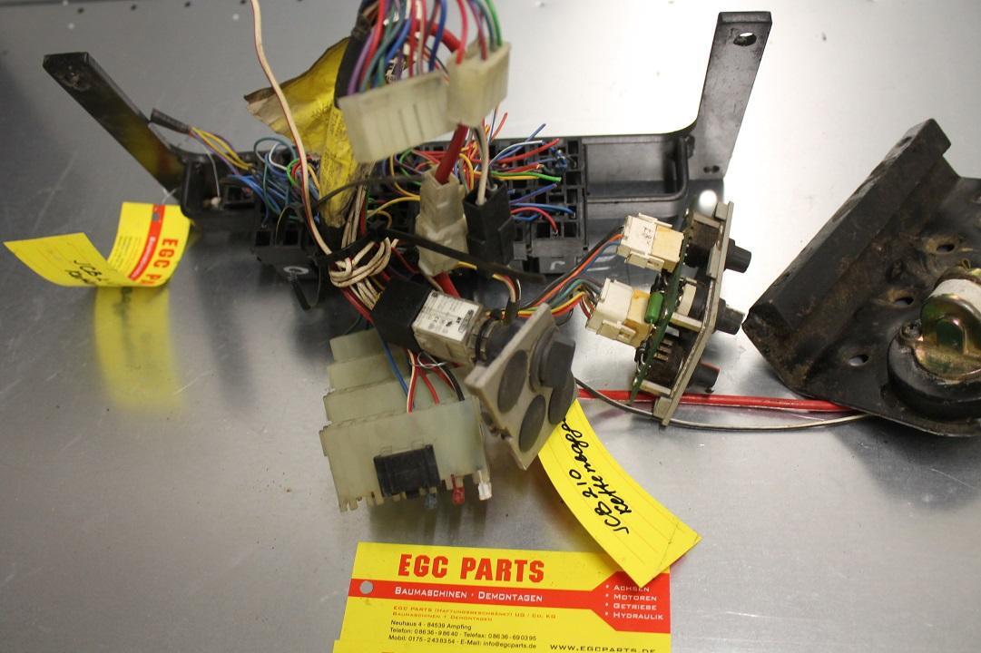 JCB 200, 210 - Panel de instrumentos pour Engins de chantier: photos 2 JCB 200, 210 - Panel de instrumentos pour Engins de chantier: photos 2