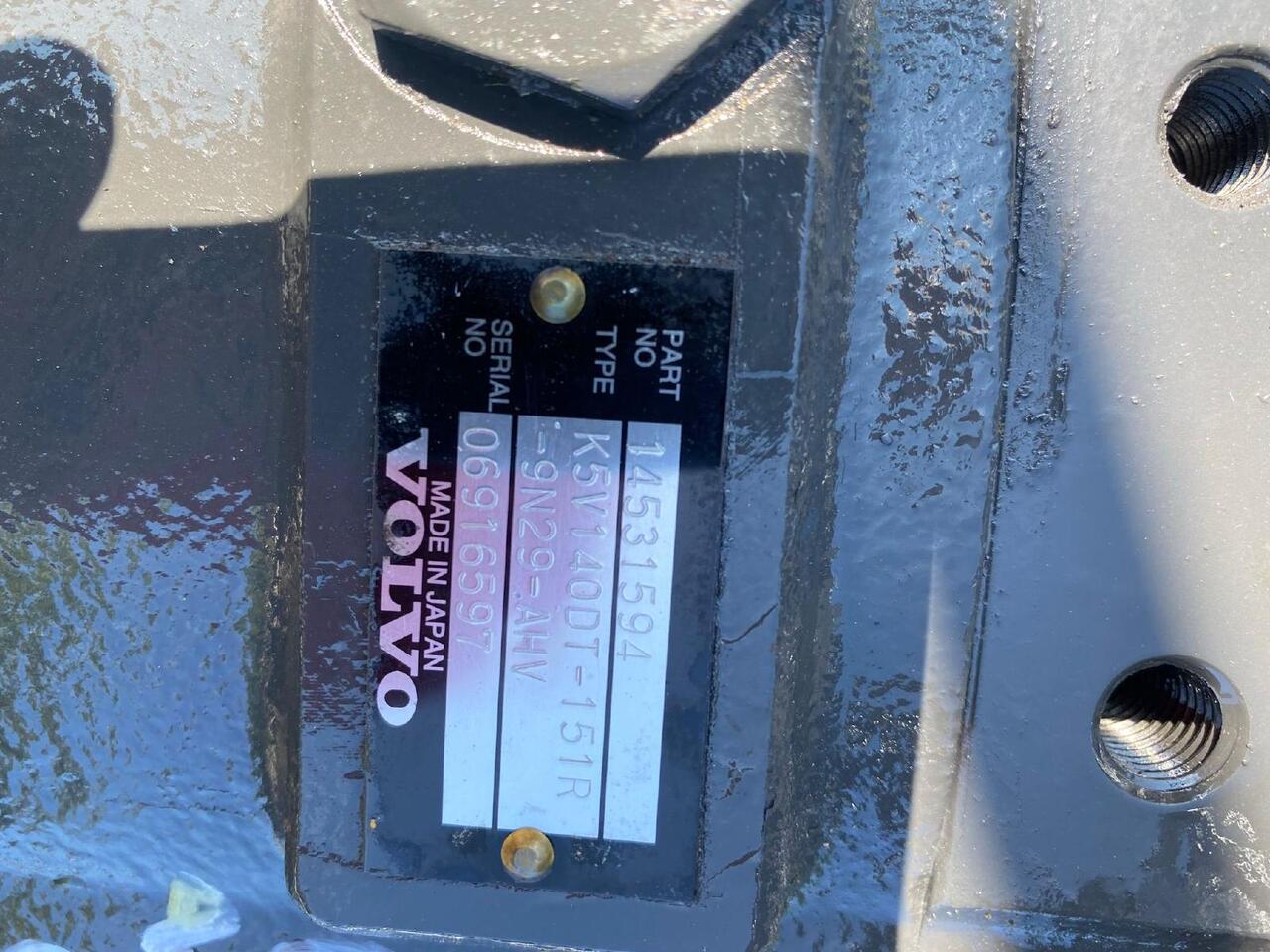 Kawasaki K5V140 aus Volvo EC 240 - Pompe hydraulique pour Pelle sur chenille: photos 5 Kawasaki K5V140 aus Volvo EC 240 - Pompe hydraulique pour Pelle sur chenille: photos 5