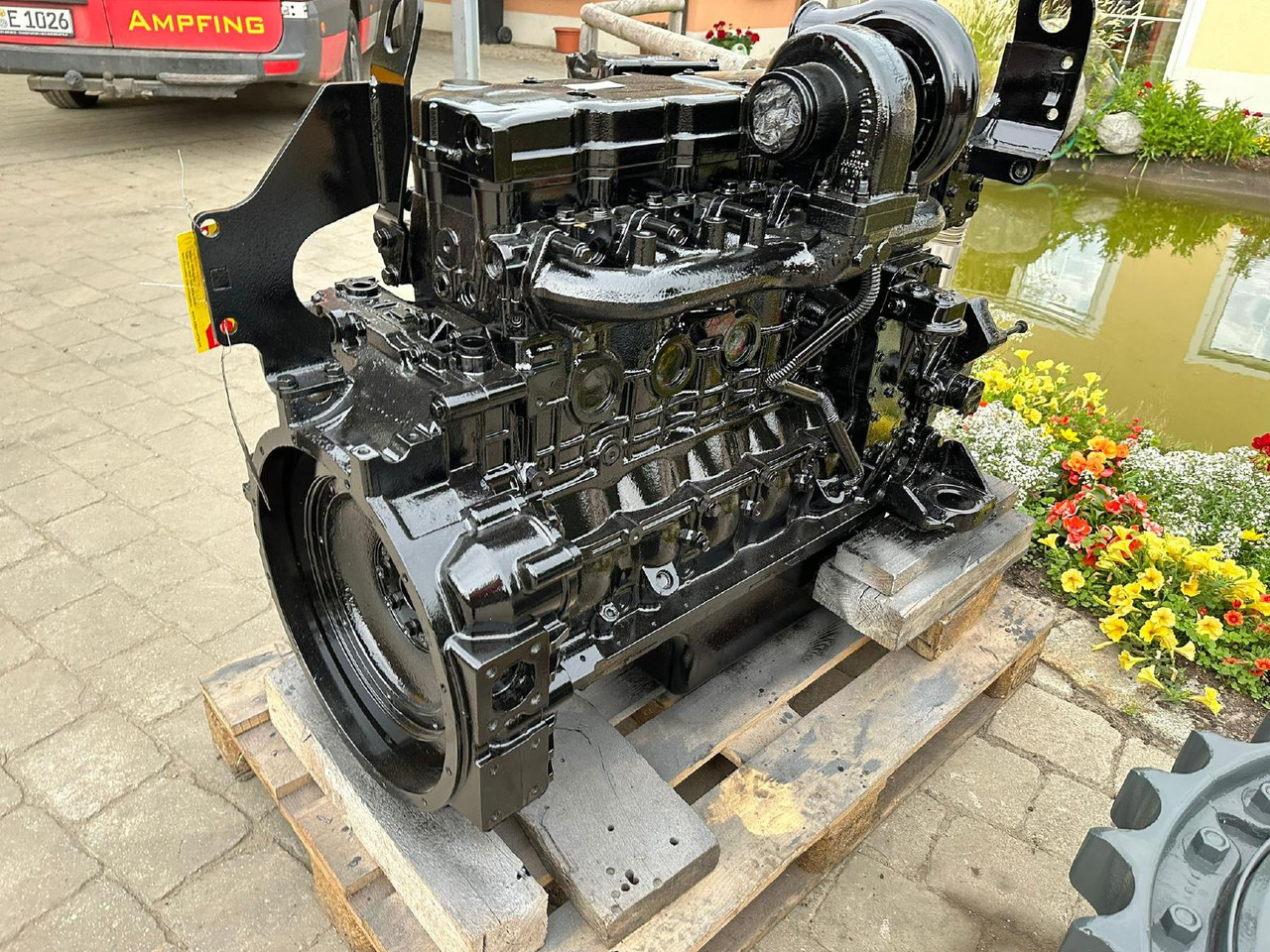 Komatsu SAA6D107-E1 n ü aus D51 - Moteur pour Engins de chantier: photos 4 Komatsu SAA6D107-E1 n ü aus D51 - Moteur pour Engins de chantier: photos 4