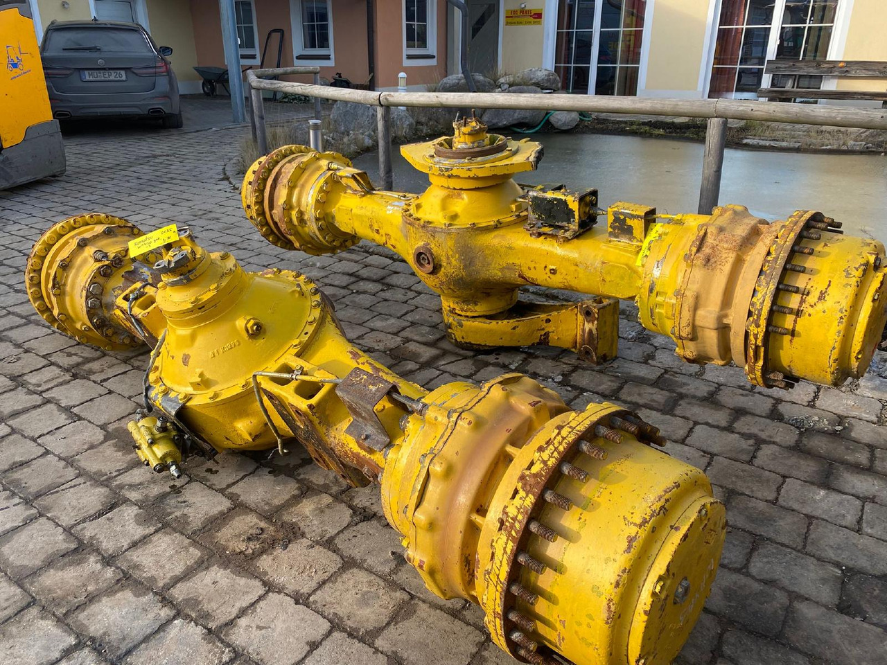 Komatsu WA 470-3 - Essieu et pièces pour Engins de chantier: photos 1 Komatsu WA 470-3 - Essieu et pièces pour Engins de chantier: photos 1