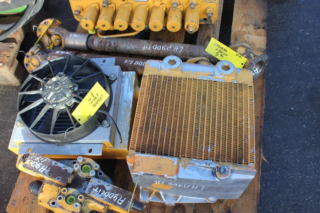 Liebherr A 900 LIT - Système de refroidissement pour Pelle: photos 1 Liebherr A 900 LIT - Système de refroidissement pour Pelle: photos 1