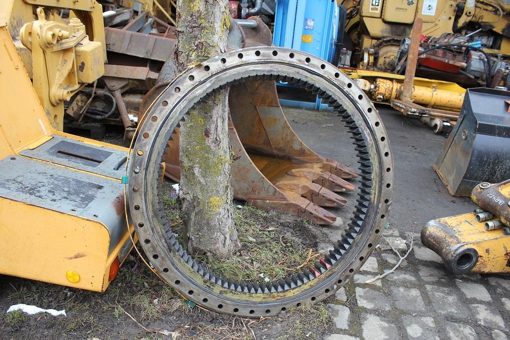 Liebherr A 922 LIT - Couronne d'orientation pour Engins de chantier: photos 1 Liebherr A 922 LIT - Couronne d'orientation pour Engins de chantier: photos 1