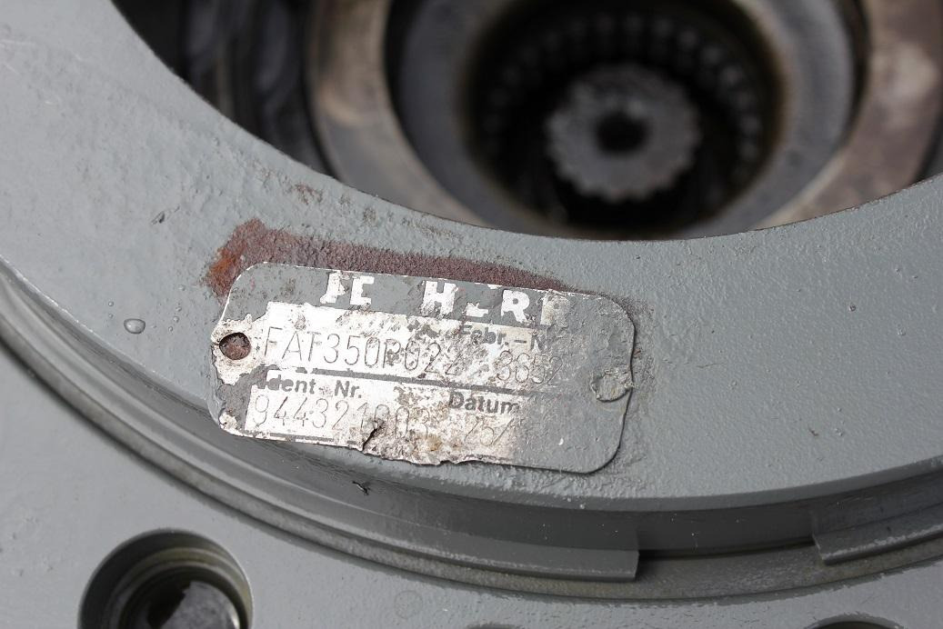 Moteur de translation pour Engins de chantier Liebherr FAT 350 aus LH R 924: photos 7