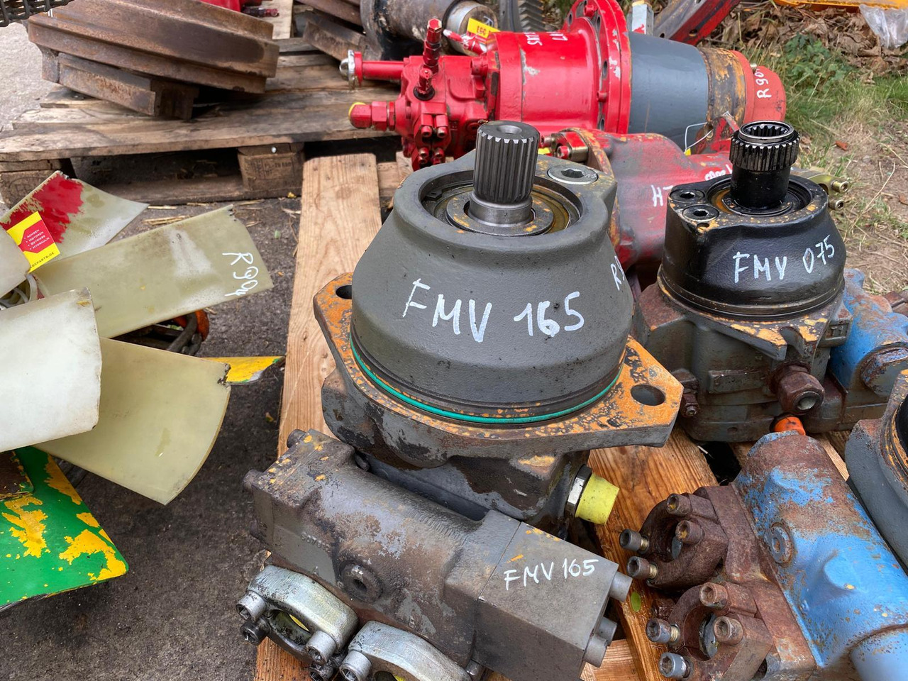 Liebherr FMV 165 - Moteur de translation pour Engins de chantier: photos 4 Liebherr FMV 165 - Moteur de translation pour Engins de chantier: photos 4