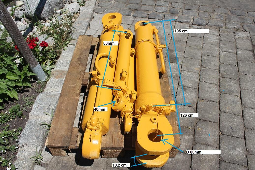 Liebherr L 544 - Vérin hydraulique pour Engins de chantier: photos 4 Liebherr L 544 - Vérin hydraulique pour Engins de chantier: photos 4