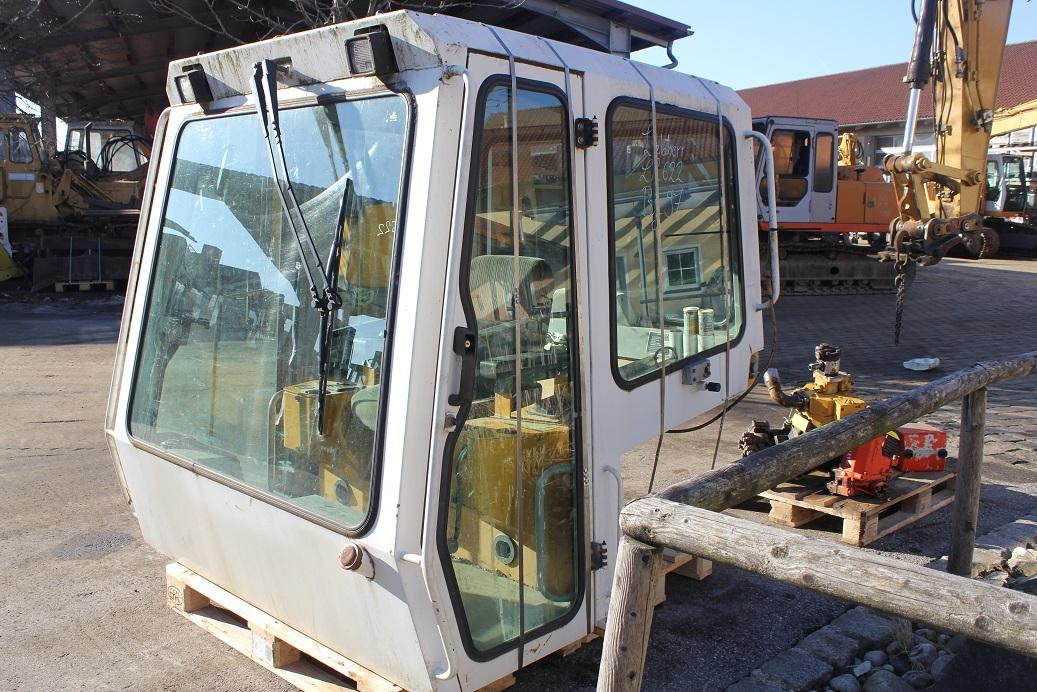 Liebherr LR 622 - Cabine pour Engins de chantier: photos 1 Liebherr LR 622 - Cabine pour Engins de chantier: photos 1