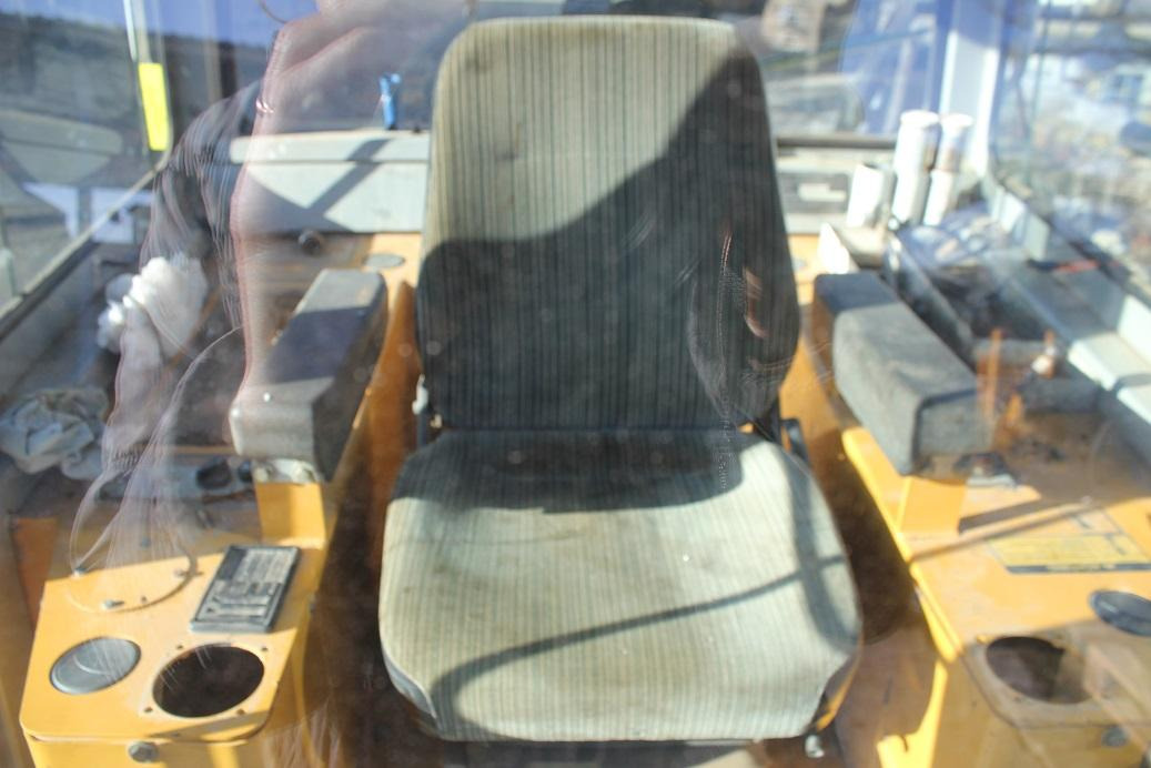 Liebherr LR 622 - Cabine pour Engins de chantier: photos 4 Liebherr LR 622 - Cabine pour Engins de chantier: photos 4