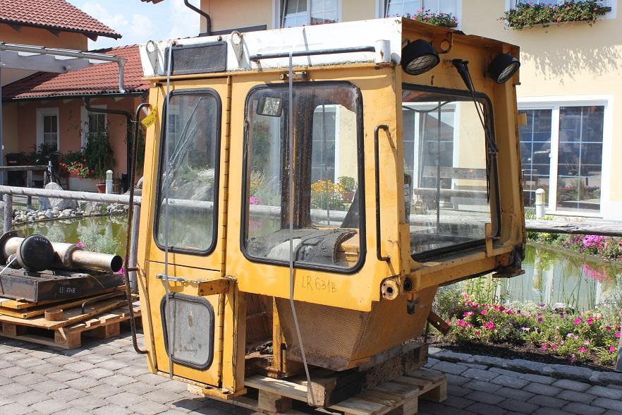 Liebherr LR 631 - Cabine pour Engins de chantier: photos 1 Liebherr LR 631 - Cabine pour Engins de chantier: photos 1