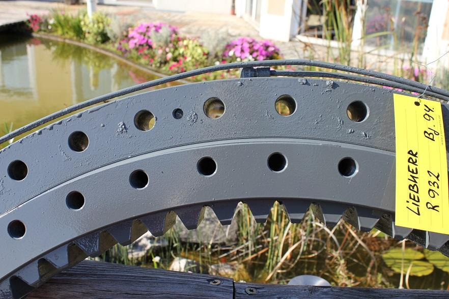 Liebherr R 932 - Couronne d'orientation pour Engins de chantier: photos 5 Liebherr R 932 - Couronne d'orientation pour Engins de chantier: photos 5