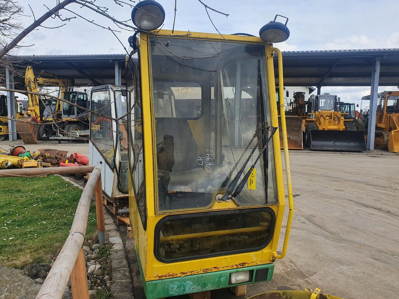 Cabine pour Pelle sur chenille Liebherr R 942: photos 9