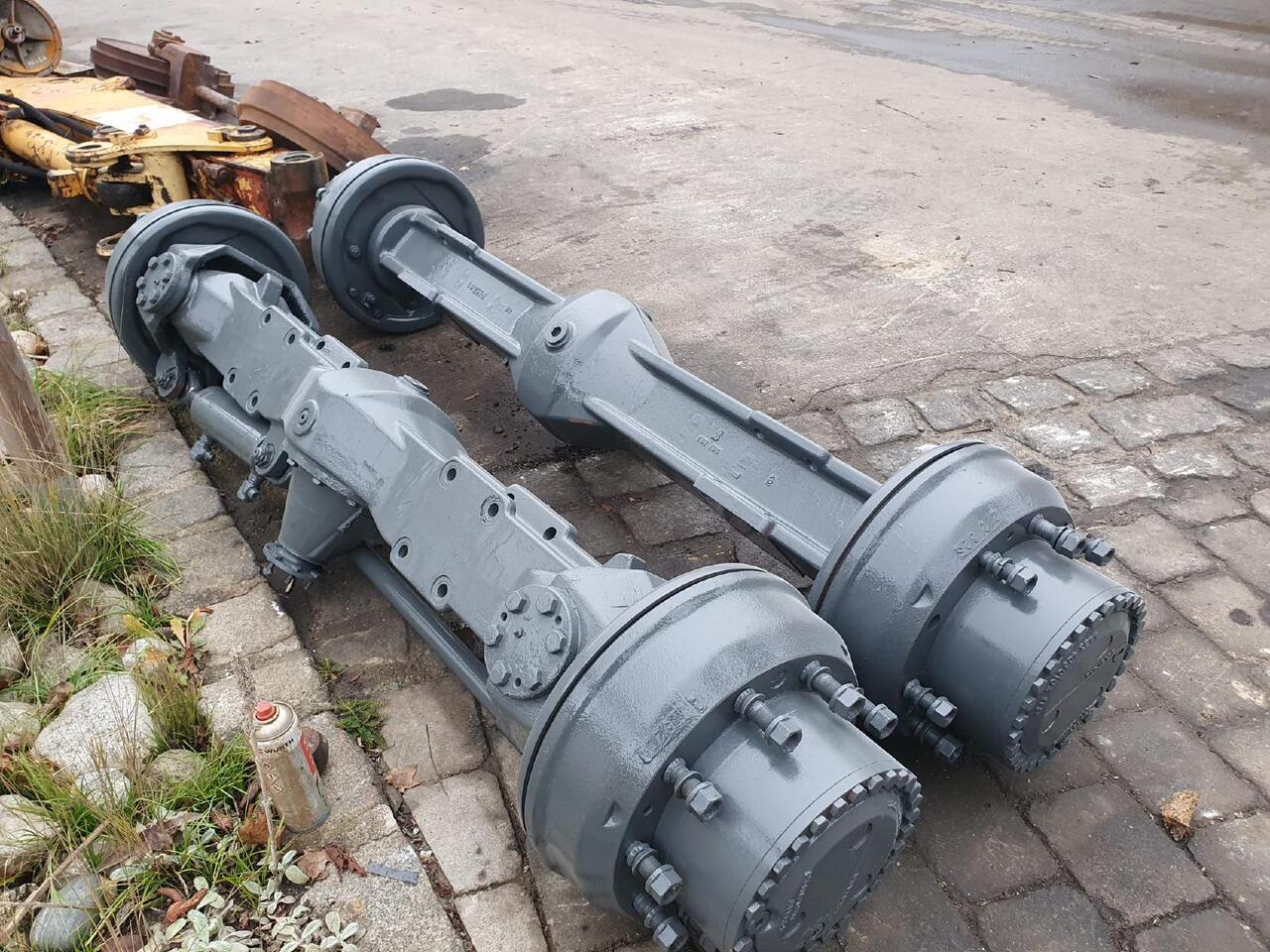 Liebherr ZF aus LH A902 - Essieu et pièces pour Engins de chantier: photos 3 Liebherr ZF aus LH A902 - Essieu et pièces pour Engins de chantier: photos 3
