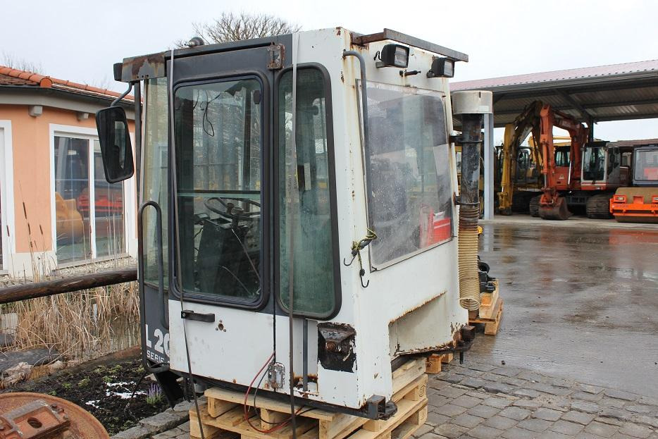 O&K L20 - Cabine pour Engins de chantier: photos 5 O&K L20 - Cabine pour Engins de chantier: photos 5