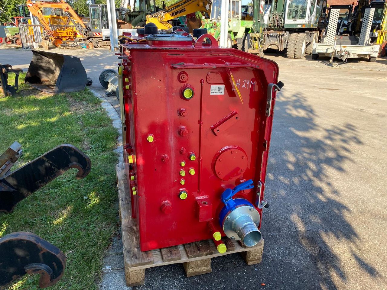 Liebherr LH 24M - Pièces de rechange pour Engins de chantier: photos 3 Liebherr LH 24M - Pièces de rechange pour Engins de chantier: photos 3