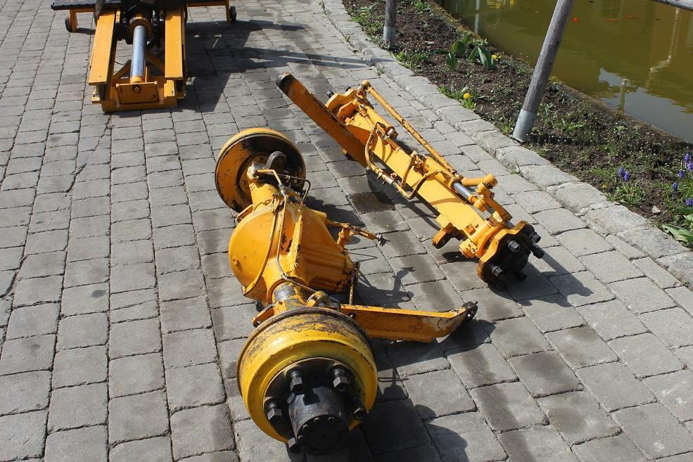 Stapler - Essieu et pièces pour Engins de chantier: photos 4 Stapler - Essieu et pièces pour Engins de chantier: photos 4