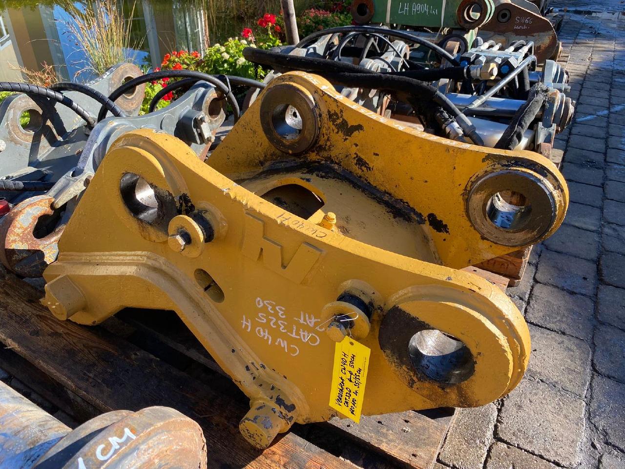 Verachtert SW 40 CAT 320/CAT 330 - Attache rapide pour Engins de chantier: photos 1 Verachtert SW 40 CAT 320/CAT 330 - Attache rapide pour Engins de chantier: photos 1