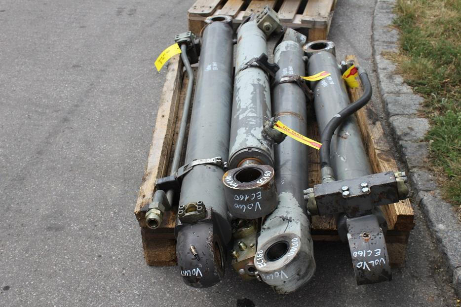 Volvo EC 160 - Vérin hydraulique pour Engins de chantier: photos 5 Volvo EC 160 - Vérin hydraulique pour Engins de chantier: photos 5