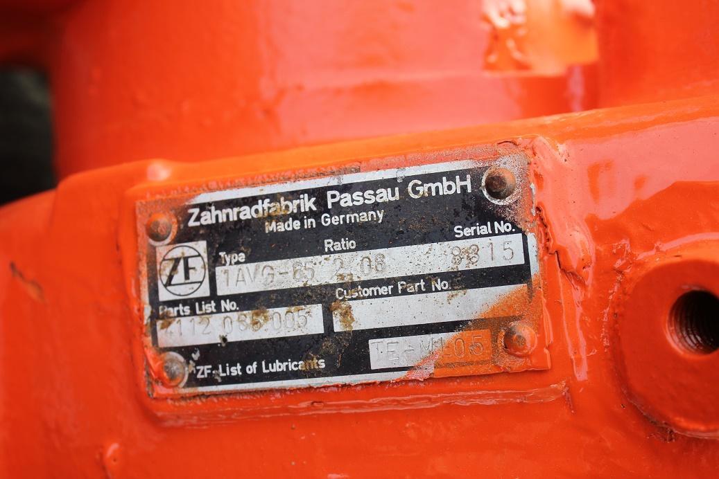 Essieu et pièces pour Engins de chantier ZF AP R 725 / Atlas AR 52C: photos 7