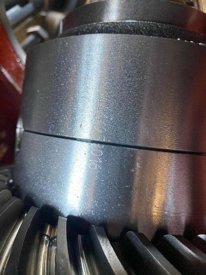 Essieu et pièces pour Engins de chantier neuf ZF MS E 3070 II: photos 6