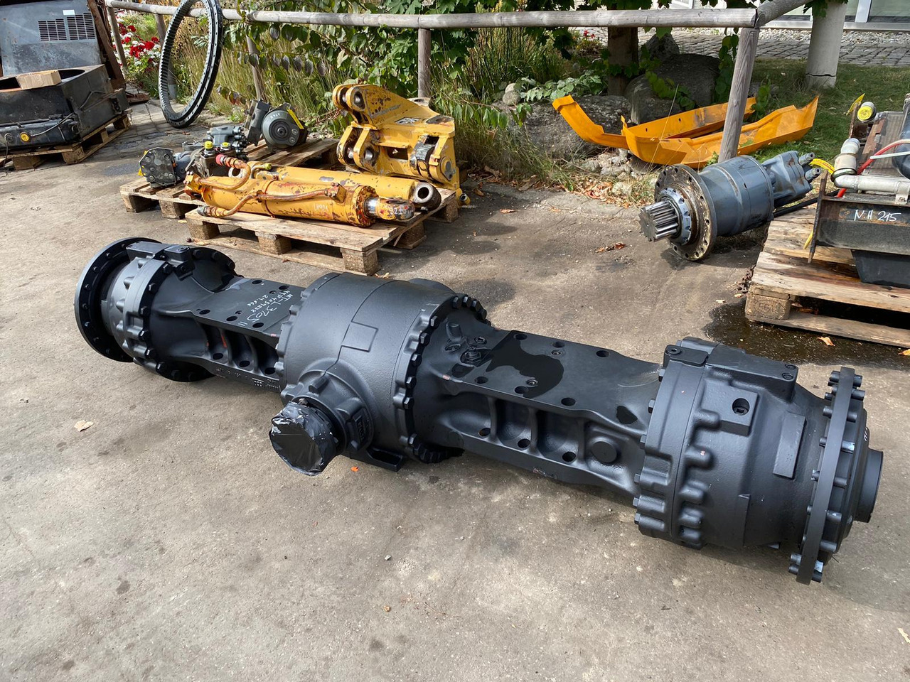 ZF MT-L 3105 II - Essieu et pièces pour Engins de chantier: photos 2 ZF MT-L 3105 II - Essieu et pièces pour Engins de chantier: photos 2
