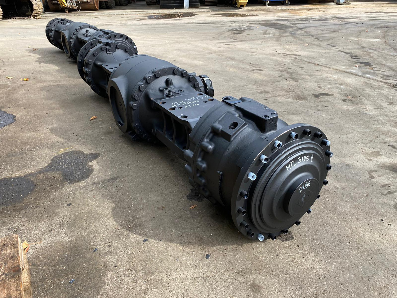 ZF MT-L 3105 II - Essieu et pièces pour Engins de chantier: photos 1 ZF MT-L 3105 II - Essieu et pièces pour Engins de chantier: photos 1