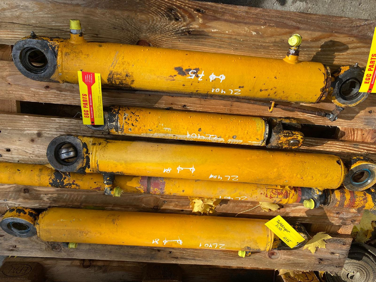 Zettelmeyer ZL401, ZL601B - Vérin hydraulique pour Engins de chantier: photos 2 Zettelmeyer ZL401, ZL601B - Vérin hydraulique pour Engins de chantier: photos 2