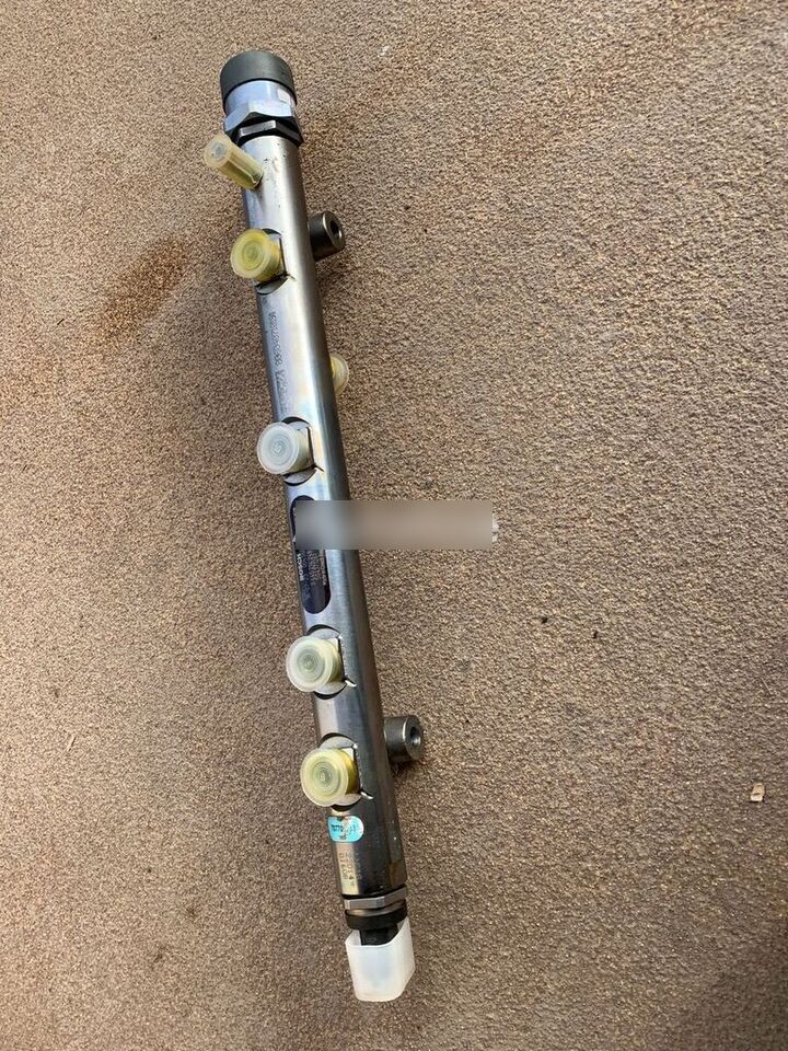 Listwa wtryskowa Bosch D E6 0445214248 IVECO Daily 3.0L - Préparation du carburant pour Camion: photos 2 Listwa wtryskowa Bosch D E6 0445214248 IVECO Daily 3.0L - Préparation du carburant pour Camion: photos 2