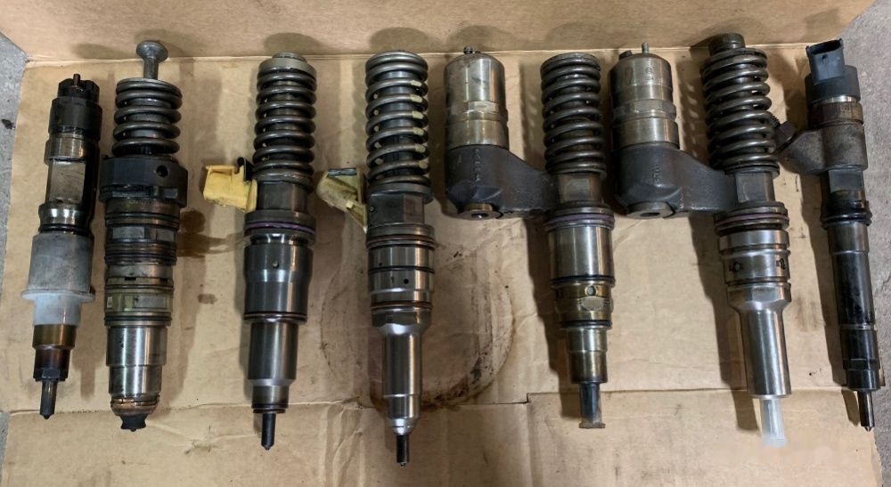 MAN TGA 0445120217 wtryski CR TIR SCANIA DAF IVECO HURT MAN TGA truck - Injecteur pour Camion: photos 4 MAN TGA 0445120217 wtryski CR TIR SCANIA DAF IVECO HURT MAN TGA truck - Injecteur pour Camion: photos 4