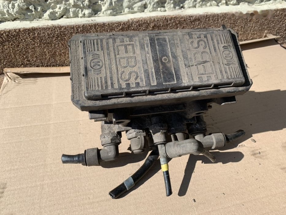 REGENER K001411 Renault Premium DXI VOLVO FH - Valve de frein pour Camion: photos 5 REGENER K001411 Renault Premium DXI VOLVO FH - Valve de frein pour Camion: photos 5