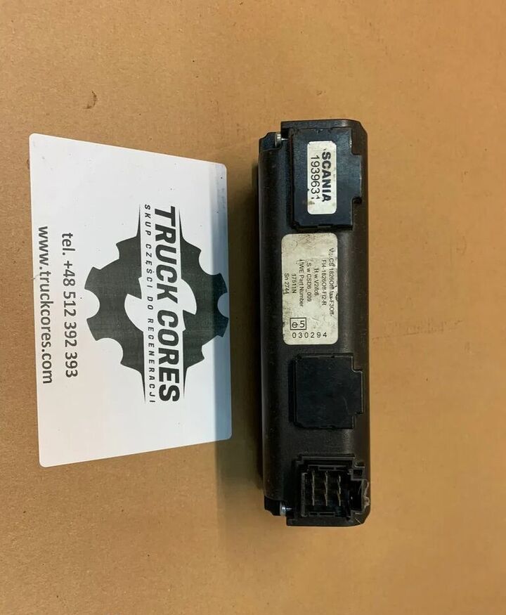 Scania 1939631 Do Autobusu 1939631   Scania truck - Panel de instrumentos pour Camion: photos 2 Scania 1939631 Do Autobusu 1939631   Scania truck - Panel de instrumentos pour Camion: photos 2