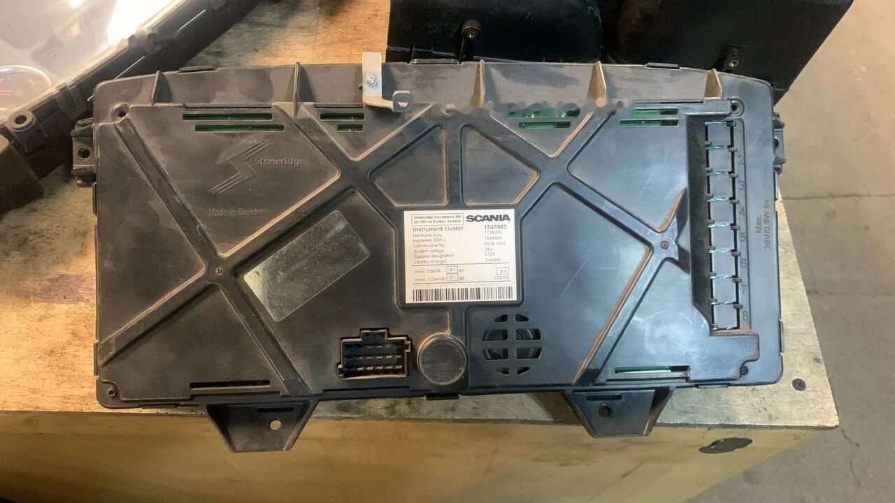 Scania Zegary Liczniki R 1545985 1738065 1544904 1545985   Scania truck - Panel de instrumentos pour Camion: photos 3 Scania Zegary Liczniki R 1545985 1738065 1544904 1545985   Scania truck - Panel de instrumentos pour Camion: photos 3