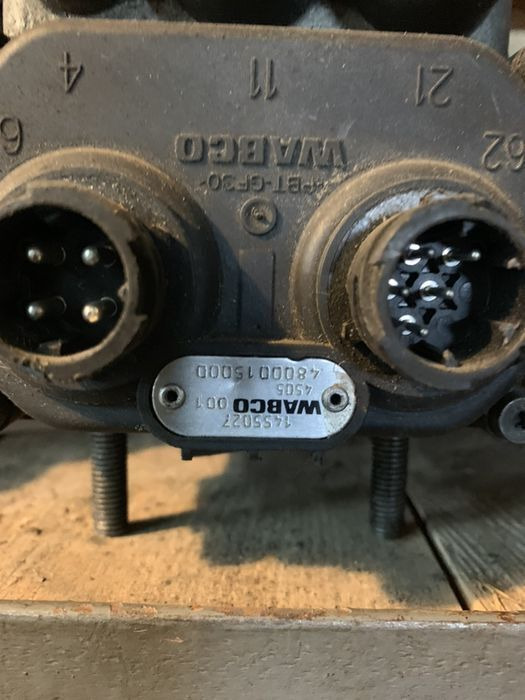 WABCO Zawór główny hamulcowy oryginał h 4800015000 DAF 95xf/cf - Cylindre de frein pour Camion: photos 2 WABCO Zawór główny hamulcowy oryginał h 4800015000 DAF 95xf/cf - Cylindre de frein pour Camion: photos 2