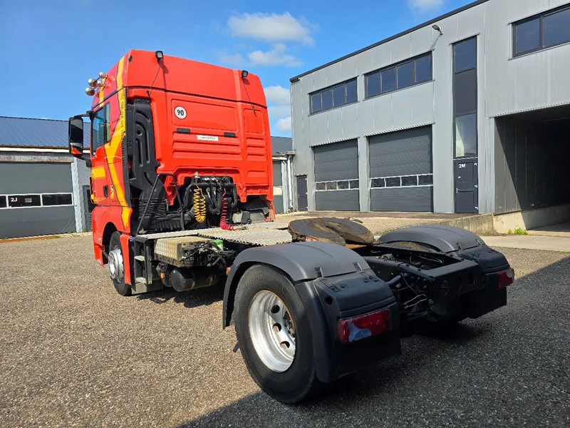 MAN TGX 18.440 2015 - Tracteur routier: photos 5 MAN TGX 18.440 2015 - Tracteur routier: photos 5