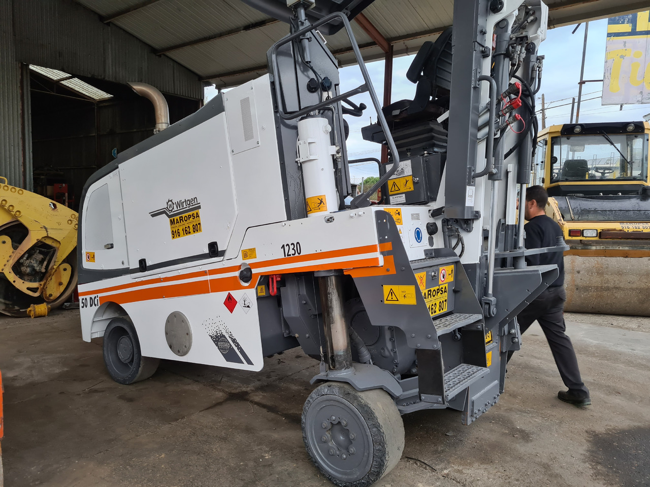 Fresadora de asfalto Wirtgen W 50DCi - Fraiseuse à froid: photos 1 Fresadora de asfalto Wirtgen W 50DCi - Fraiseuse à froid: photos 1