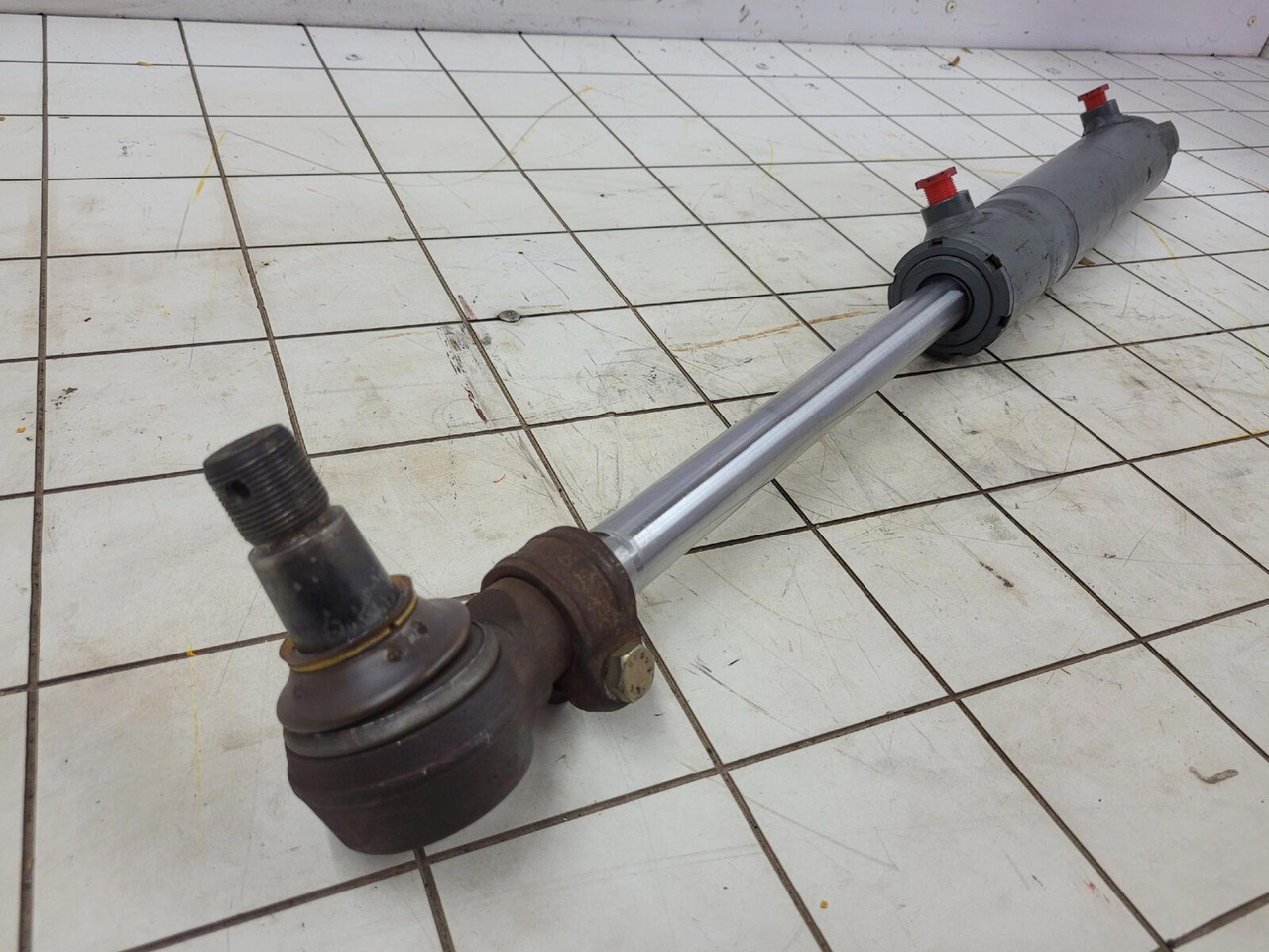 CT 2 Compact truck steering cylinder - Vérin hydraulique pour Grue mobile: photos 2 CT 2 Compact truck steering cylinder - Vérin hydraulique pour Grue mobile: photos 2