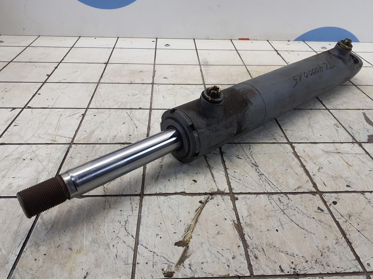 CT 2 Compact truck steering cylinder - Vérin hydraulique pour Grue mobile: photos 5 CT 2 Compact truck steering cylinder - Vérin hydraulique pour Grue mobile: photos 5