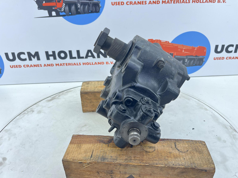 Compact truck CT2 Steering box - Colonne de direction pour Grue: photos 4 Compact truck CT2 Steering box - Colonne de direction pour Grue: photos 4