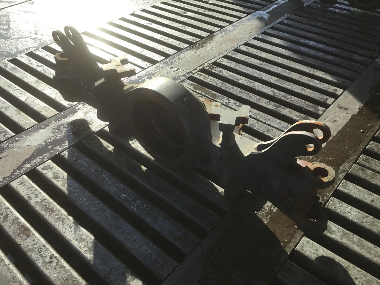 Demag AC 35 axle 2 - Essieu et pièces pour Grue mobile: photos 4 Demag AC 35 axle 2 - Essieu et pièces pour Grue mobile: photos 4