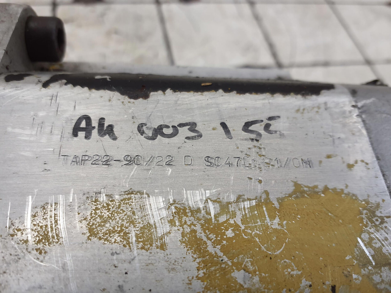 Pompe hydraulique pour Grue mobile Dual gear pump: photos 6 Pompe hydraulique pour Grue mobile Dual gear pump: photos 6