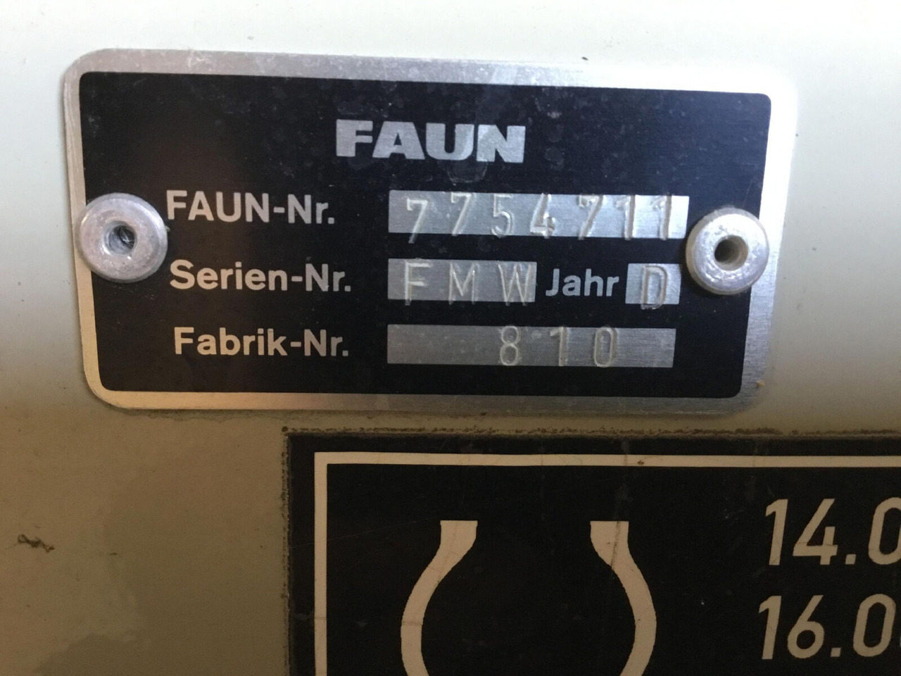 FAUN ATF 45-3 upper cabin - Cabine pour Grue mobile: photos 5 FAUN ATF 45-3 upper cabin - Cabine pour Grue mobile: photos 5