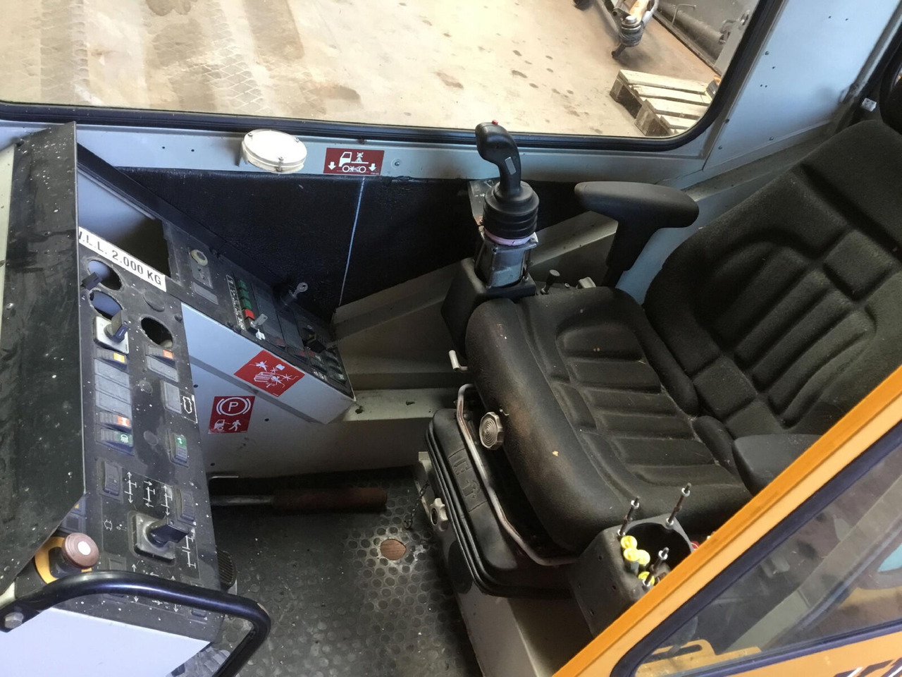 FAUN ATF 45-3 upper cabin - Cabine pour Grue mobile: photos 4 FAUN ATF 45-3 upper cabin - Cabine pour Grue mobile: photos 4