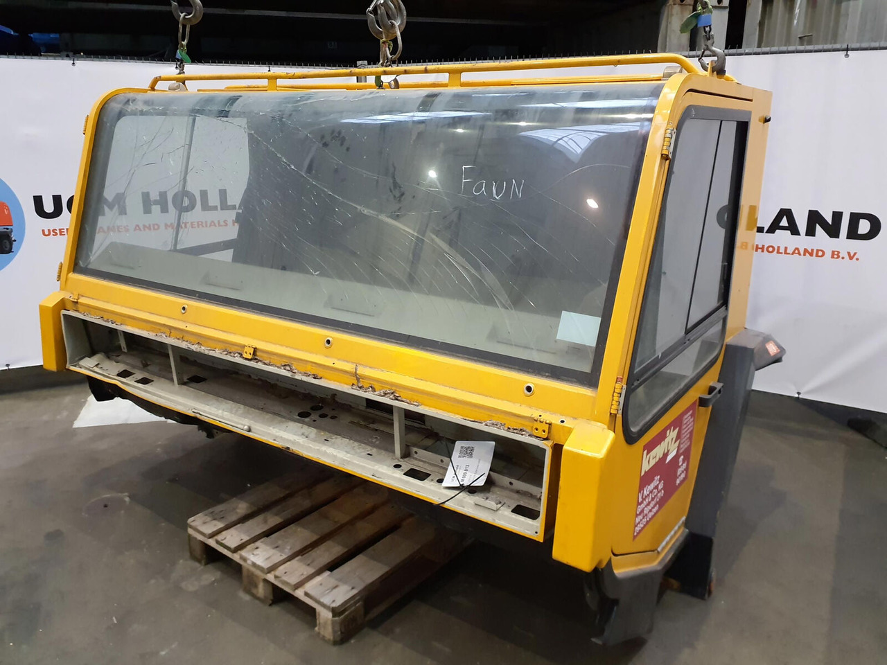 FAUN ATF model lower cabin - Cabine pour Grue mobile: photos 2 FAUN ATF model lower cabin - Cabine pour Grue mobile: photos 2