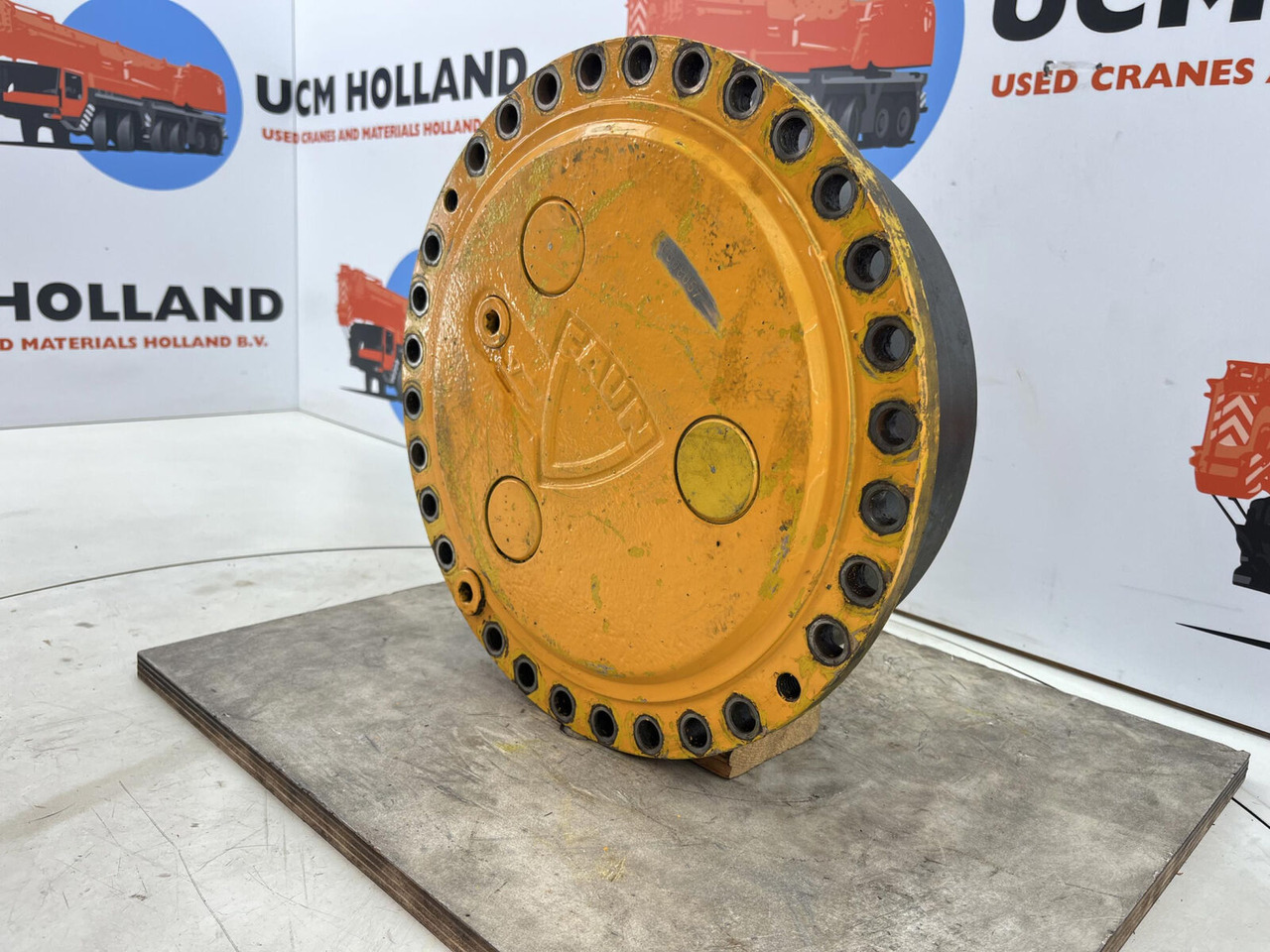 FAUN RTF 30 Planetary gear 15-23-63-36-3pl-H25-24 - Moteur de translation pour Grue: photos 2 FAUN RTF 30 Planetary gear 15-23-63-36-3pl-H25-24 - Moteur de translation pour Grue: photos 2