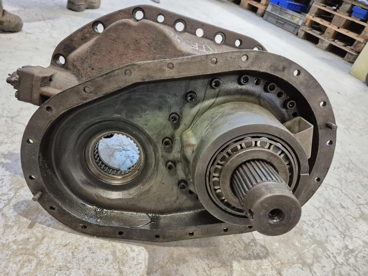 FAUN RTF 50/60 mid differential for parts - Différentiel pour Grue mobile: photos 5 FAUN RTF 50/60 mid differential for parts - Différentiel pour Grue mobile: photos 5