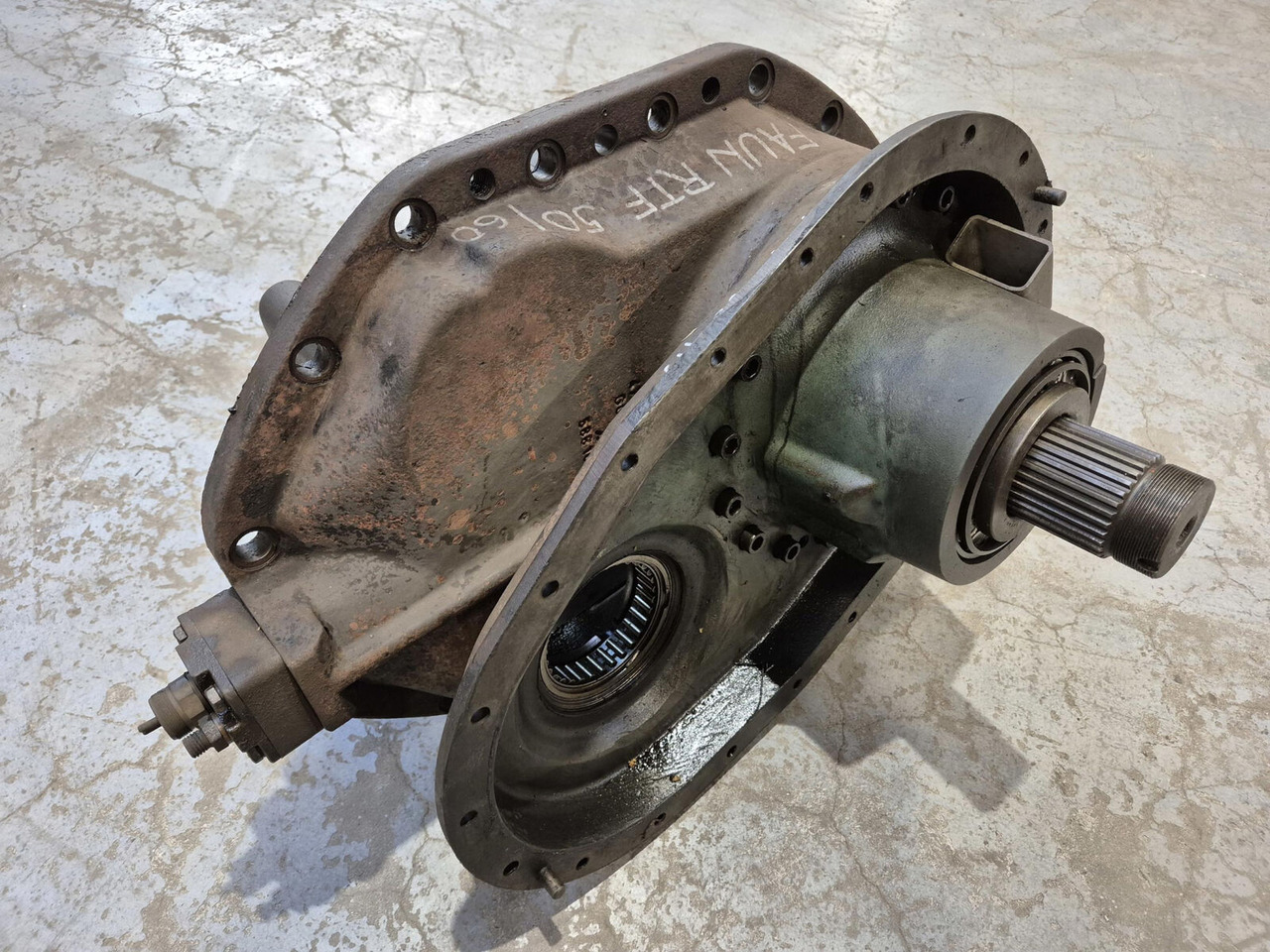 FAUN RTF 50/60 mid differential for parts - Différentiel pour Grue mobile: photos 3 FAUN RTF 50/60 mid differential for parts - Différentiel pour Grue mobile: photos 3