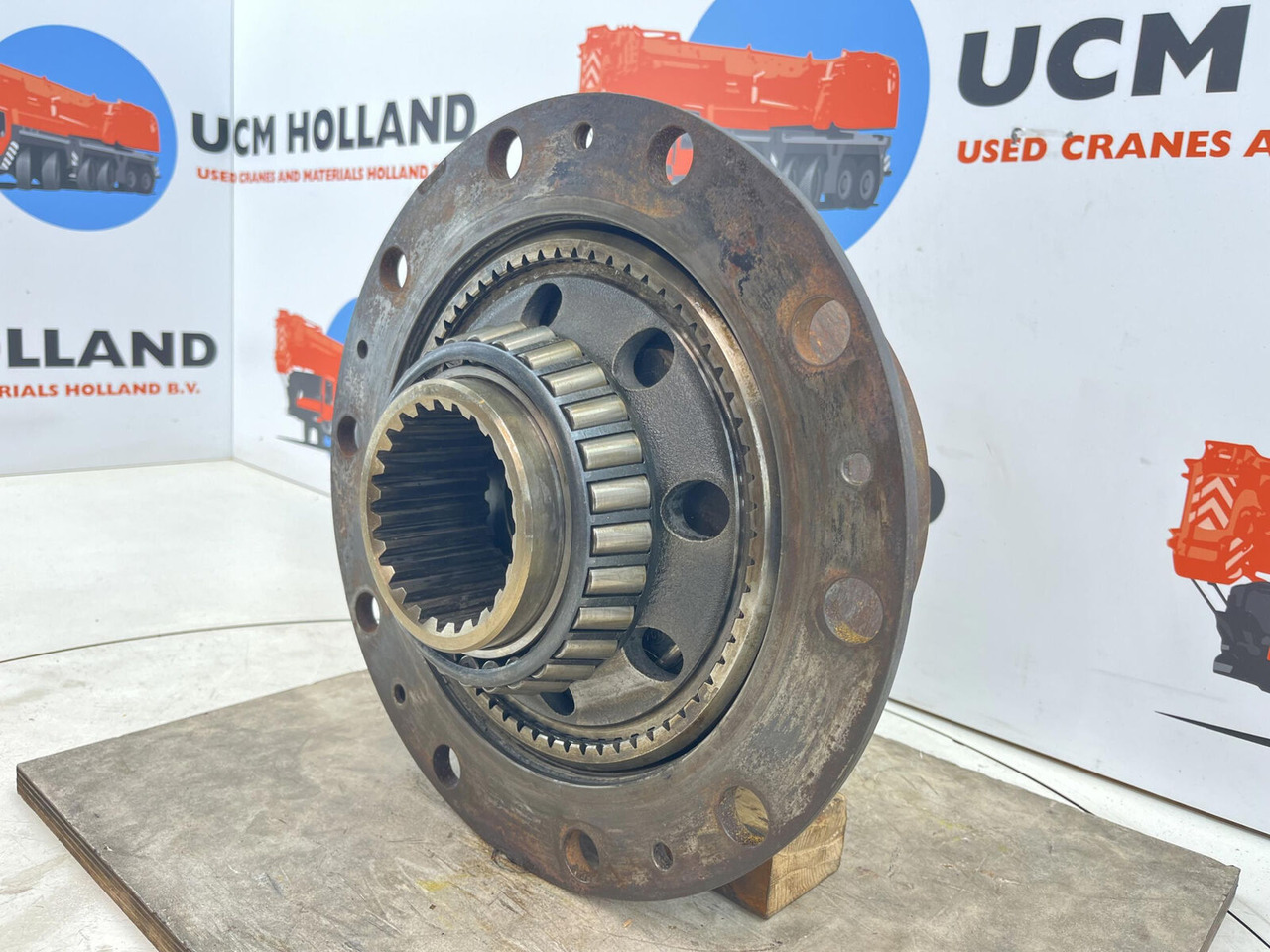 FAUN RTF 50 Planetary gear 19-22-65-36-4pl-H123-24 - Moteur de translation pour Grue mobile: photos 3 FAUN RTF 50 Planetary gear 19-22-65-36-4pl-H123-24 - Moteur de translation pour Grue mobile: photos 3