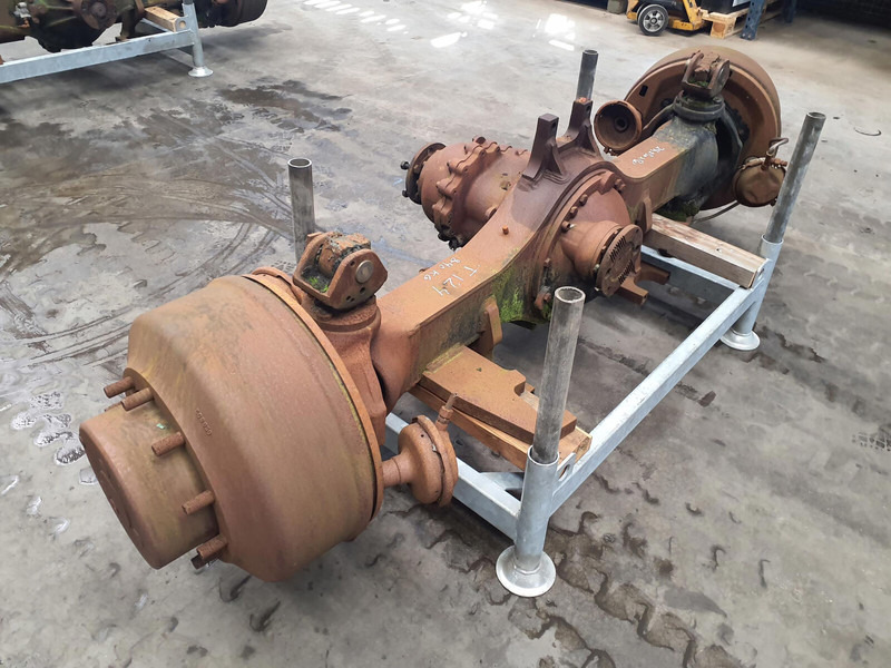 Faun ATF 60-4 axle 2 - Essieu et pièces pour Grue: photos 3 Faun ATF 60-4 axle 2 - Essieu et pièces pour Grue: photos 3
