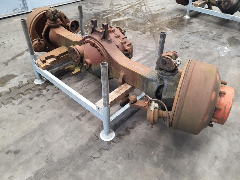 Faun ATF 60-4 axle 2 - Essieu et pièces pour Grue: photos 2 Faun ATF 60-4 axle 2 - Essieu et pièces pour Grue: photos 2