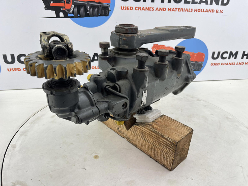 Grove GMK 2035 steering box - Colonne de direction pour Grue: photos 2 Grove GMK 2035 steering box - Colonne de direction pour Grue: photos 2