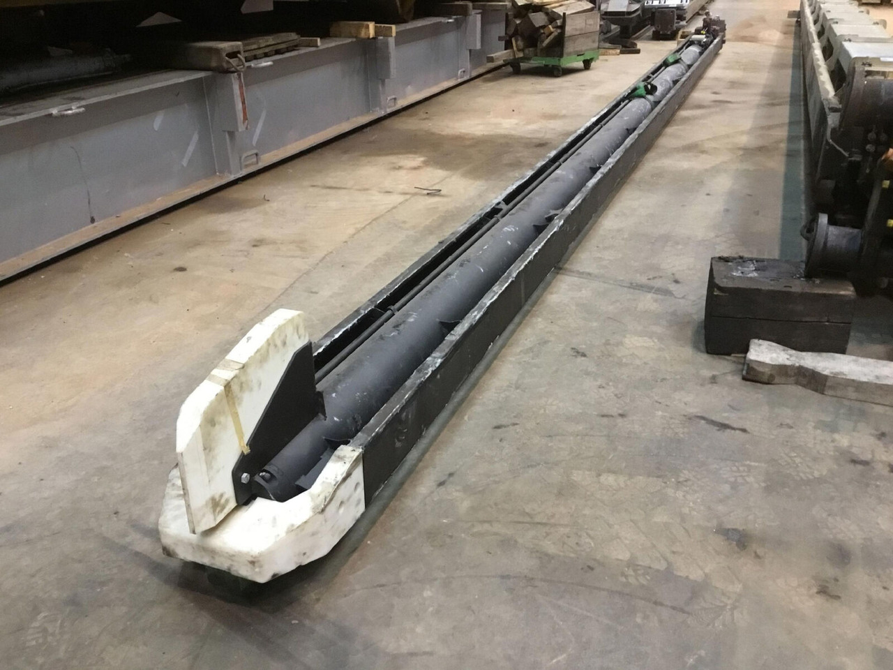 Grove GMK 4075 Telescopic boom cylinder - Vérin hydraulique pour Grue mobile: photos 3 Grove GMK 4075 Telescopic boom cylinder - Vérin hydraulique pour Grue mobile: photos 3