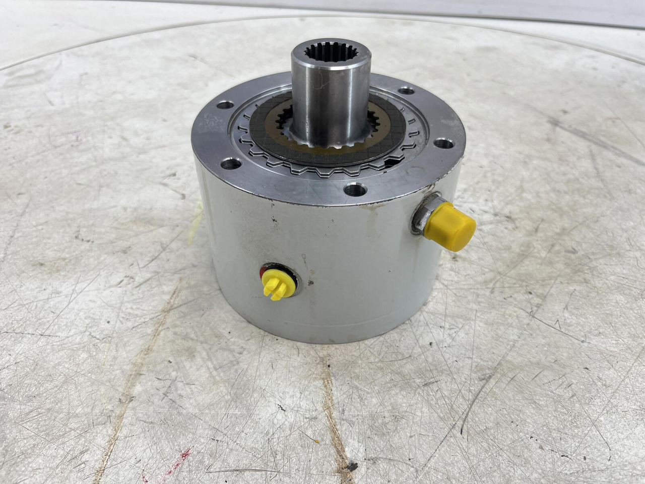 Grove GMK 5150 multiple-disk brake slewing gear - Moteur de rotation pour Grue: photos 4 Grove GMK 5150 multiple-disk brake slewing gear - Moteur de rotation pour Grue: photos 4